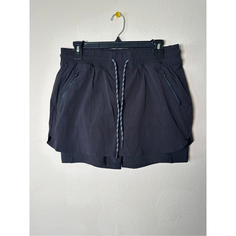Athleta Trekkie North Skort sz 10 Black